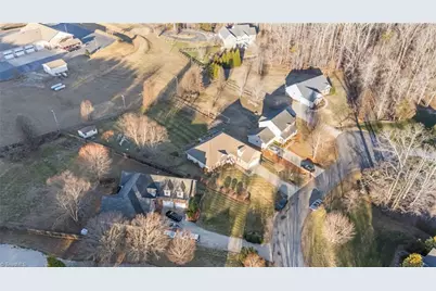 8140 Spring Hollow Court, Belews Creek, NC 27009 - Photo 40