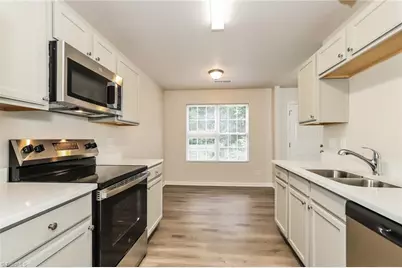 1032 Quinlan Drive, Greensboro, NC 27406 - Photo 8