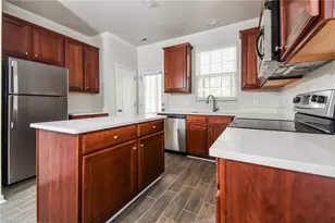 5433 Sky Hill Dr, Greensboro, NC 27301 - Photo 6