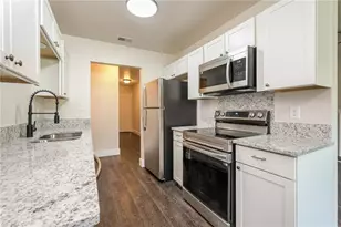 1805 Greencedar Ln, Winston-Salem, NC 27127 - Photo 6