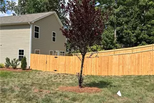 3300 Murchie St, Greensboro, NC 27405 - Photo 12