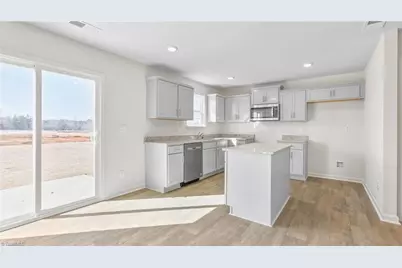 205 Prominent Drive, Lexington, NC 27292 - Photo 10