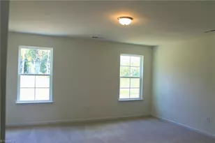 3528 Wilcox Ct, Greensboro, NC 27405 - Photo 6