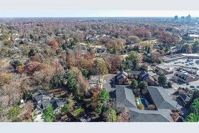 1833 Banking Street #A24, Greensboro, NC 27408 - Photo 28