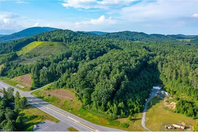 221 US Highway 221 S, Fleetwood, NC 28626 - Photo 18