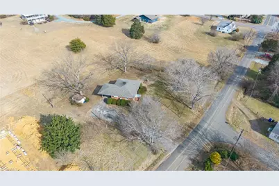 1008 W King Street, Hillsborough, NC 27278 - Photo 4