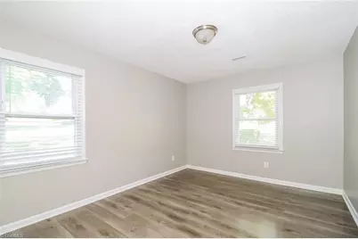 5505 Crabapple Court, Greensboro, NC 27405 - Photo 10