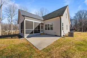 9131 Foxlair Dr, Kernersville, NC 27284 - Photo 42