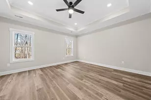 9131 Foxlair Dr, Kernersville, NC 27284 - Photo 16