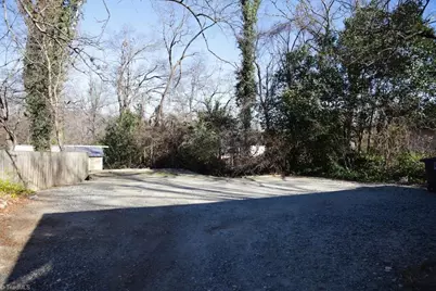 1708 Walker Avenue #B, Greensboro, NC 27403 - Photo 20