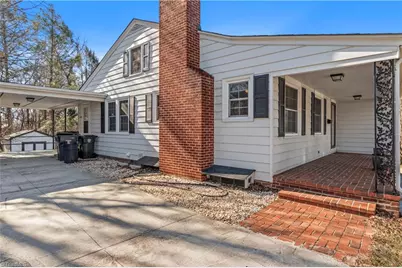 131 Young Street, Elkin, NC 28621 - Photo 4