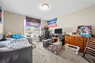 472 Watford Rd, Thomasville, NC 27360 - Photo 10