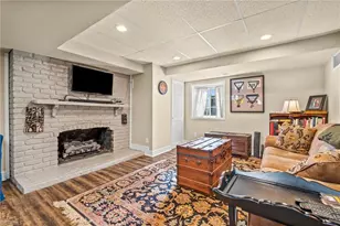 610 Colonial Dr, High Point, NC 27262 - Photo 22