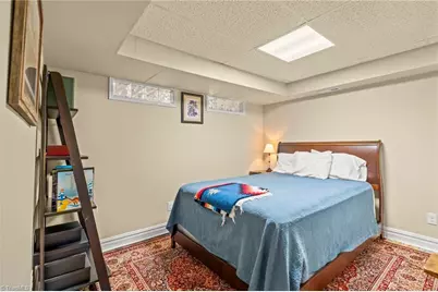 610 Colonial Drive, High Point, NC 27262 - Photo 28