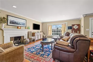 610 Colonial Dr, High Point, NC 27262 - Photo 6