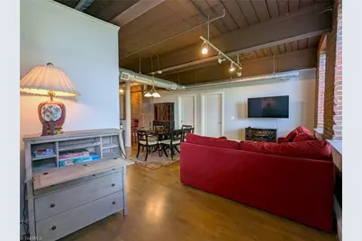 836 Oak Street #304, Winston-Salem, NC 27101 - Photo 20