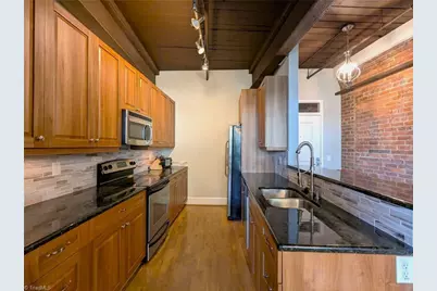 836 Oak Street #304, Winston-Salem, NC 27101 - Photo 22