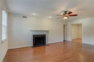 380 Hanover Arms Ct, Winston-Salem, NC 27104 - Photo 2