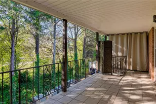 380 Hanover Arms Ct, Winston-Salem, NC 27104 - Photo 14