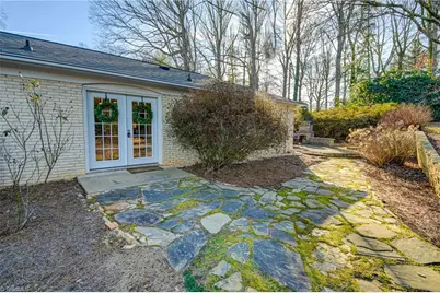 1140 Chester Road, Winston-Salem, NC 27104 - Photo 36