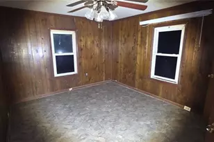 4372 Oak Ridge Dr, Winston-Salem, NC 27105 - Photo 12