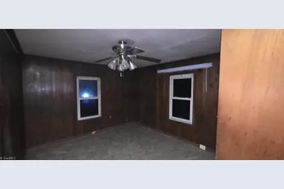 4372 Oak Ridge Drive, Winston-Salem, NC 27105 - Photo 8