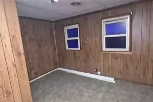 4372 Oak Ridge Dr, Winston-Salem, NC 27105 - Photo 2