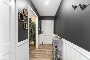 2606 Wexford Pl, High Point, NC 27266 - Photo 4