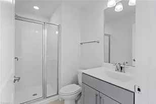 4257 Pelican St, High Point, NC 27265 - Photo 40