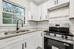 4055 Village Pl, Winston-Salem, NC 27127 - Photo 10