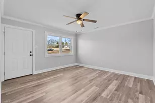 1501 Earl Dr, Greensboro, NC 27406 - Photo 6