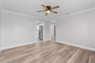 1501 Earl Dr, Greensboro, NC 27406 - Photo 8