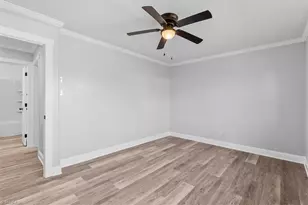 1501 Earl Dr, Greensboro, NC 27406 - Photo 18