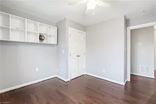 867 Brookleigh Ct, Winston-Salem, NC 27104 - Photo 36