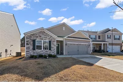 341 Red Brick Street, Sanford, NC 27330 - Photo 4