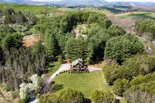 11 Lucky Lakes Rd, Piney  Creek, NC 28631 - Photo 4