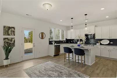 304 Sedge Garden Road #1024, Kernersville, NC 27284 - Photo 4