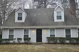 5305 N Oaks Dr, Greensboro, NC 27455 - Photo 1