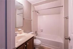 5305 N Oaks Dr, Greensboro, NC 27455 - Photo 8