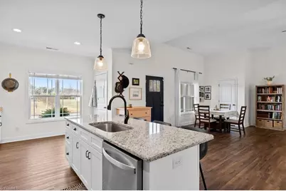 222 Fox Meadow Lane, Winston-Salem, NC 27107 - Photo 14