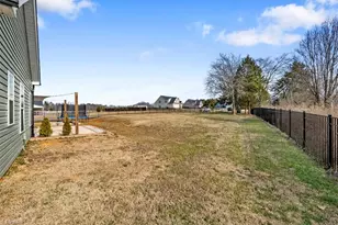 222 Fox Meadow Ln, Winston-Salem, NC 27107 - Photo 38