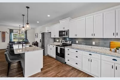 222 Fox Meadow Lane, Winston-Salem, NC 27107 - Photo 12