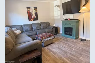 1003 Osborne Sunset Drive, North Wilkesboro, NC 28659 - Photo 4