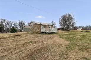 2465 Amostown Rd, Sandy Ridge, NC 27046 - Photo 38