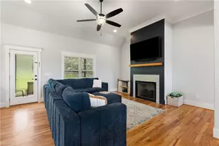 7412 Kingsley Pl, Stokesdale, NC 27357 - Photo 10