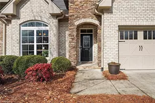 492 Crosswick Rd, Clemmons, NC 27012 - Photo 2