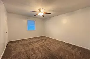 4014 S Bend Dr, Winston-Salem, NC 27107 - Photo 8