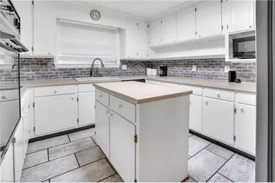 1931 Greenwood Road, Asheboro, NC 27203 - Photo 6