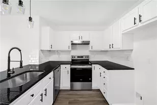 7018 Chaftain Pl, Greensboro, NC 27410 - Photo 14