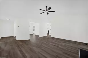 7018 Chaftain Pl, Greensboro, NC 27410 - Photo 6